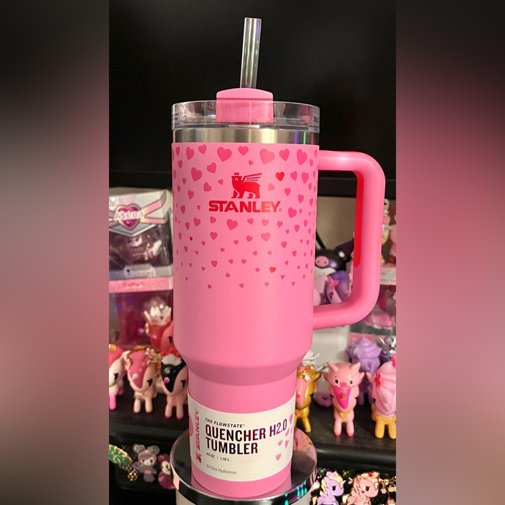 Stanley 40oz Sweet Hearts Valentine 2.0 Tumbler